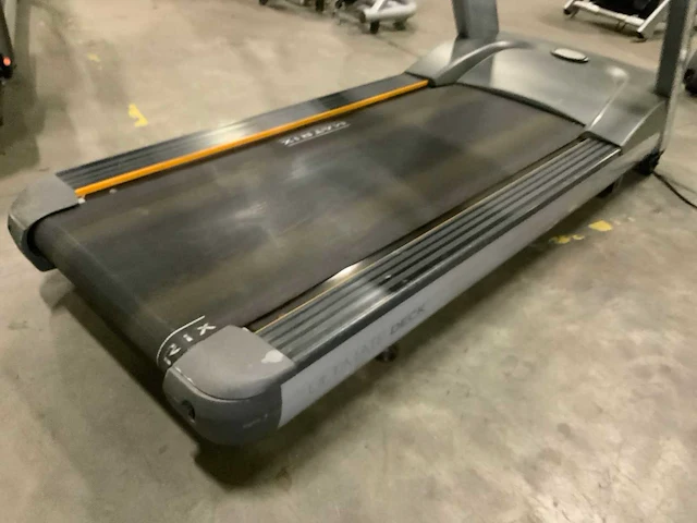 Matrix t7xe treadmill loopband - afbeelding 3 van  5