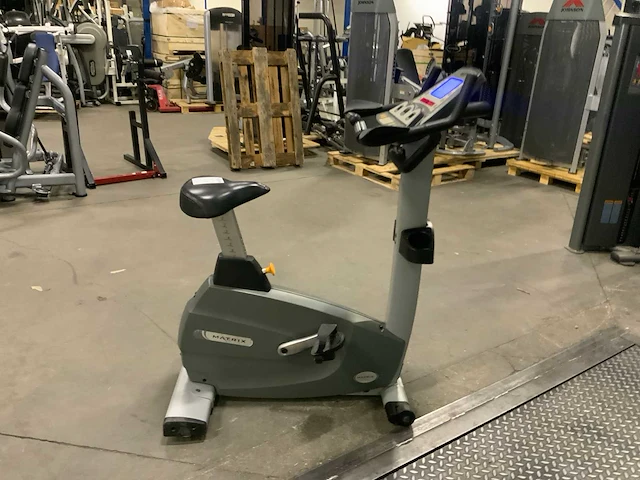 Matrix u1x uprightbike home trainer - afbeelding 4 van  5