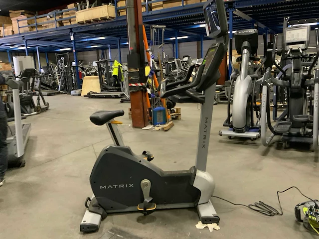 Matrix u5x uprightbike home trainer - afbeelding 1 van  6