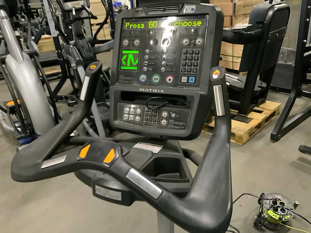 Matrix u5x uprightbike home trainer - afbeelding 4 van  6