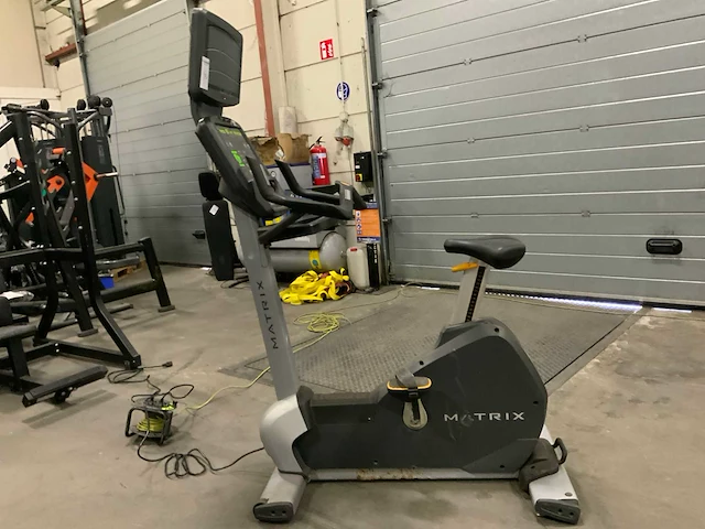 Matrix u5x uprightbike home trainer - afbeelding 5 van  6