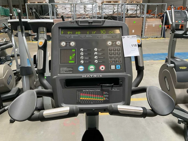 Matrix u5x uprightbike home trainer - afbeelding 3 van  5