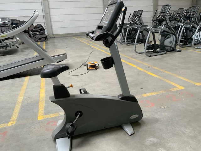 Matrix u5x uprightbike home trainer - afbeelding 1 van  4