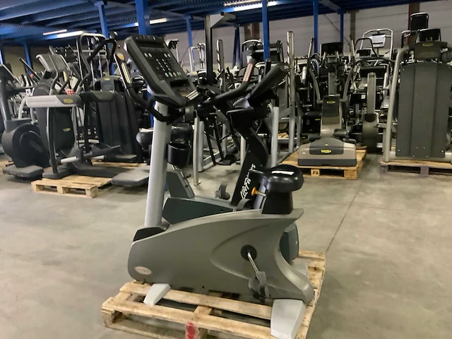 Matrix u5x uprightbike home trainer - afbeelding 1 van  5