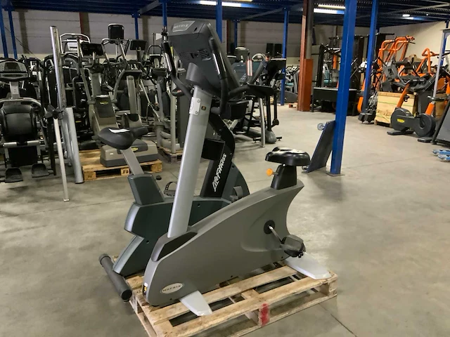 Matrix u5x uprightbike home trainer - afbeelding 5 van  5