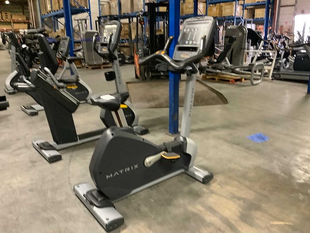 Matrix u5x uprightbike home trainer - afbeelding 1 van  5