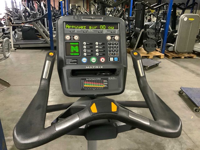 Matrix u5x uprightbike home trainer - afbeelding 3 van  5