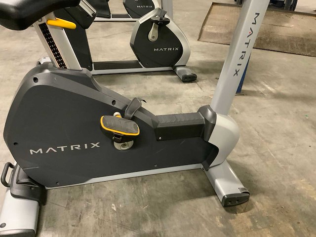 Matrix u5x uprightbike home trainer - afbeelding 5 van  5
