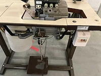 Mauser special 2naalds safety stitch machine met boventransport en draadaf- snijder type 9732-432 5x5 - afbeelding 6 van  6