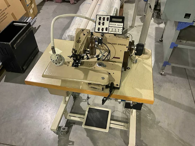 Mauser special blindzoommachine met draadafsnijder type m80 - afbeelding 2 van  5