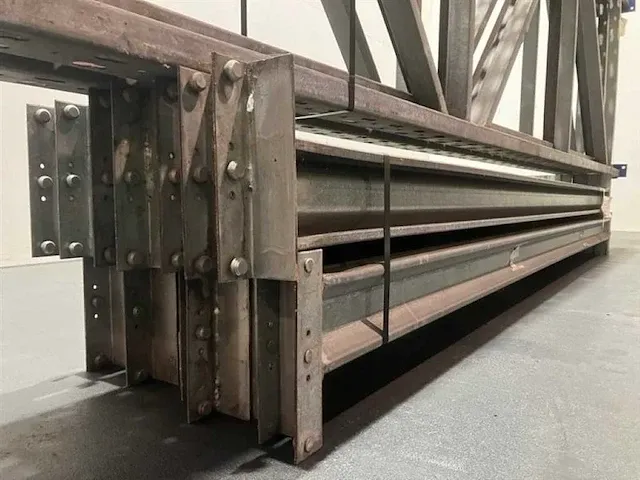 Mavil palletstelling lengte 5670 mm , hoogte 3500 mm , diepte 1040 mm 4 niveaus, occasie - afbeelding 3 van  4