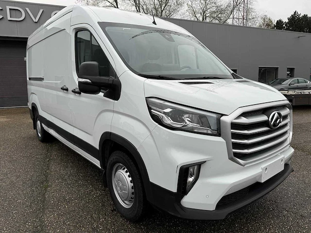 Maxus - deliver 9 - sv63c - van - afbeelding 1 van  21