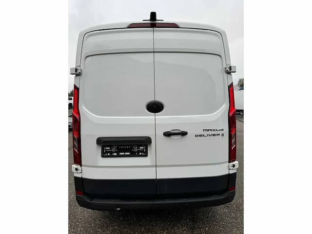 Maxus - deliver 9 - sv63c - van - afbeelding 18 van  21