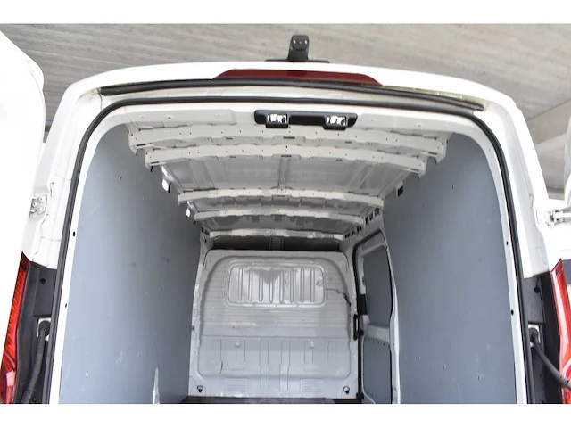Maxus 2021 deliver 9 slechts ***31000km*** - afbeelding 3 van  41