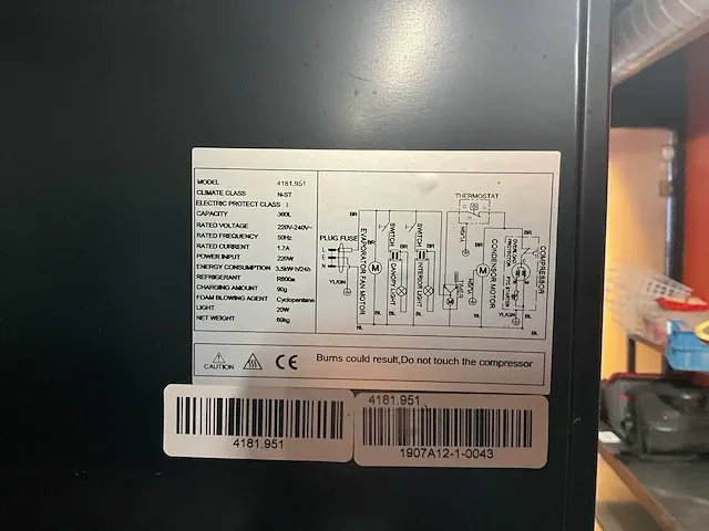 Maxxfrost 4181.951 koelvitrine - afbeelding 3 van  3