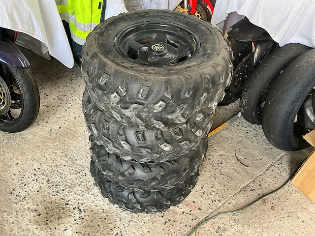 Maxxis 25x10.00-12 nhs - afbeelding 1 van  7