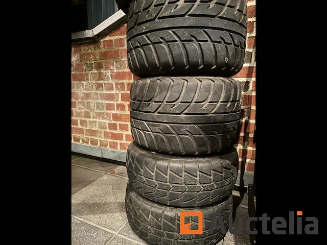 Maxxis quad band & velg - afbeelding 1 van  4