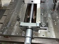 Mazak ajv 32 - afbeelding 9 van  15