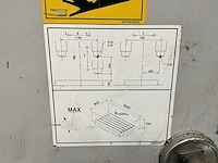 Mazak vtc-300c cnc freesmachine - afbeelding 9 van  37