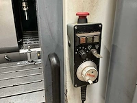 Mazak vtc-300c cnc freesmachine - afbeelding 17 van  37