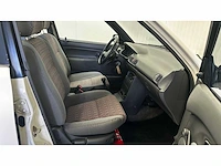 Mazda - 1999 - 121 - personenauto - afbeelding 22 van  39