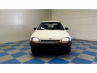 Mazda - 1999 - 121 - personenauto - afbeelding 23 van  39