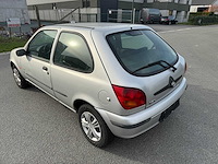 Mazda - 2001 - 123 - personenauto - afbeelding 2 van  23
