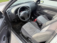 Mazda - 2001 - 123 - personenauto - afbeelding 3 van  23