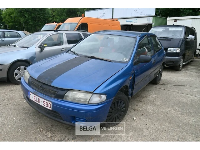 Mazda 323 - afbeelding 1 van  10