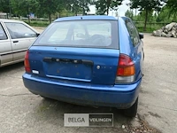 Mazda 323 - afbeelding 6 van  10