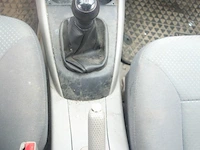 Mazda 323f - afbeelding 6 van  18