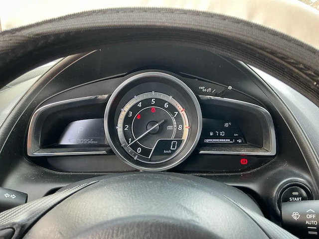Mazda cx-3 4wd aangepast voor mindervalide. - afbeelding 6 van  55