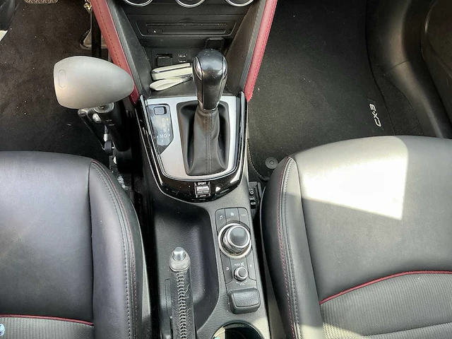 Mazda cx-3 4wd aangepast voor mindervalide. - afbeelding 11 van  55