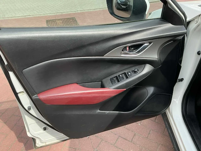 Mazda cx-3 4wd aangepast voor mindervalide. - afbeelding 17 van  55