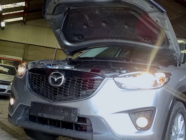 Mazda cx-5 2.0 skyactiv - afbeelding 28 van  40