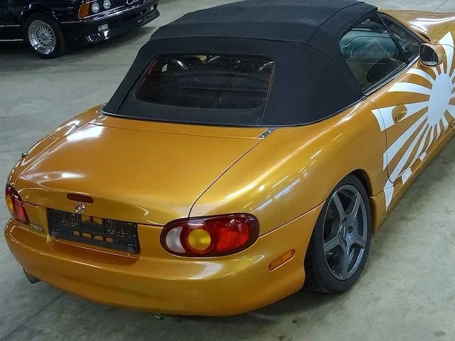 Mazda mx-5 (1.6) custom - afbeelding 6 van  45
