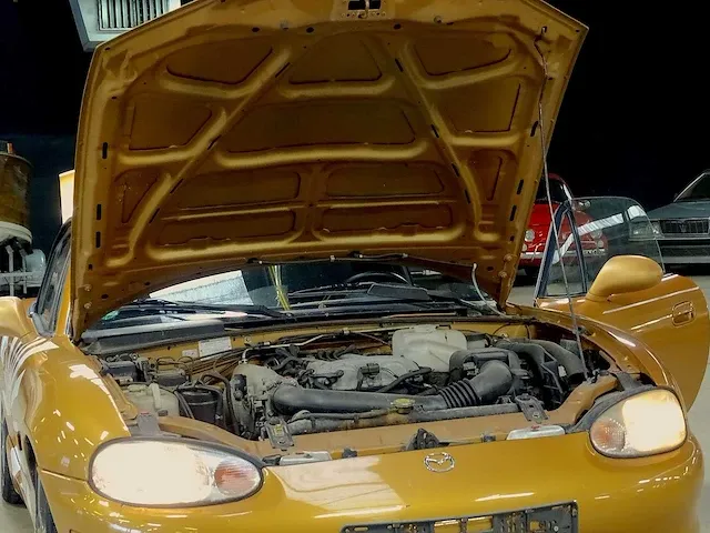 Mazda mx-5 (1.6) custom - afbeelding 33 van  45