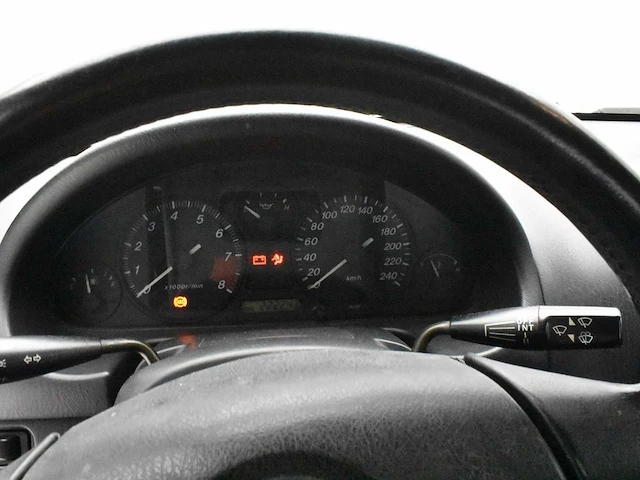 Mazda mx-5 cabrio - afbeelding 13 van  46