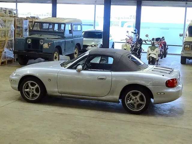 Mazda mx-5 - afbeelding 12 van  50