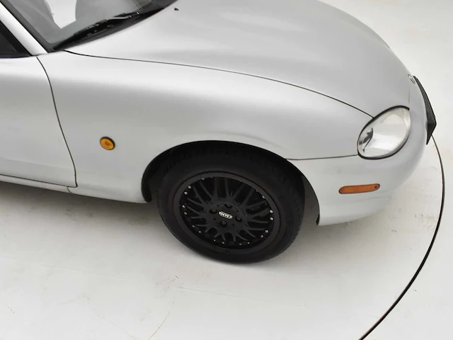 Mazda mx5 - afbeelding 11 van  31