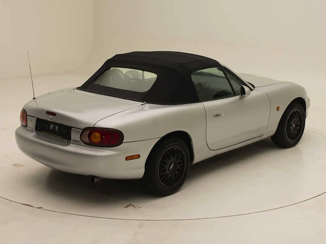 Mazda mx5 - afbeelding 27 van  31