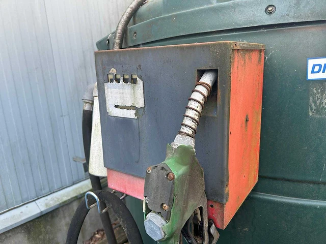 Mazout tank - afbeelding 1 van  2