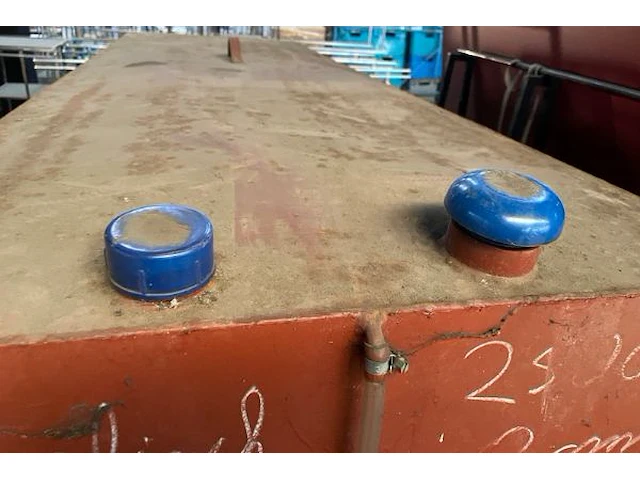 Mazouttank 2500 liter - afbeelding 4 van  5
