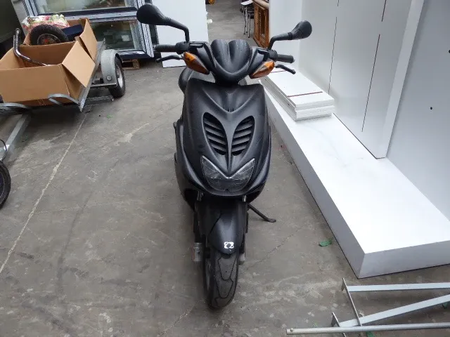 Mbk nitro - afbeelding 2 van  5