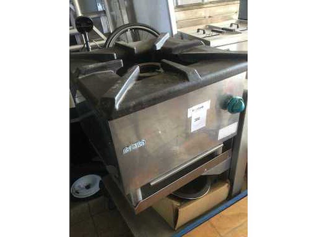 Mbm - grondvuur - fornuis - afbeelding 3 van  3