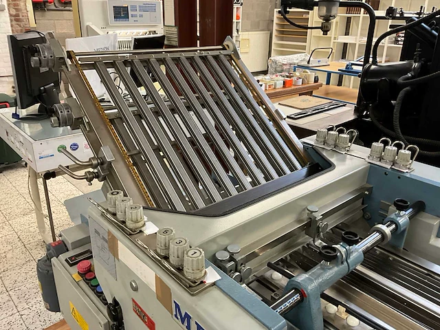 Mbo t45-1-45/4 vouwmachine - afbeelding 9 van  12