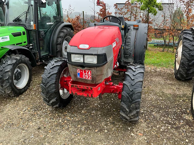 Mccormick f80-4 tractor - afbeelding 2 van  9