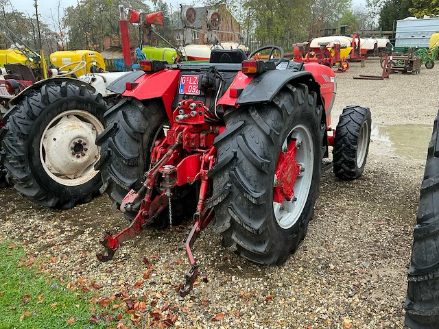 Mccormick f80-4 tractor - afbeelding 4 van  9