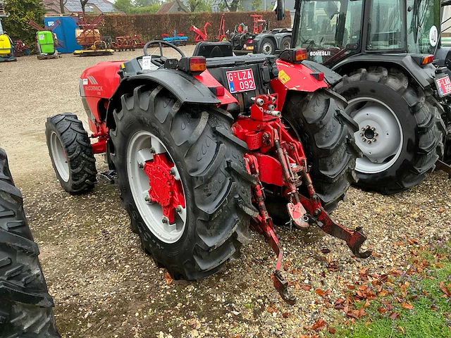 Mccormick f80-4 tractor - afbeelding 6 van  9
