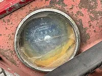 Mccormick international 523 diesel oldtimer tractor - afbeelding 9 van  18